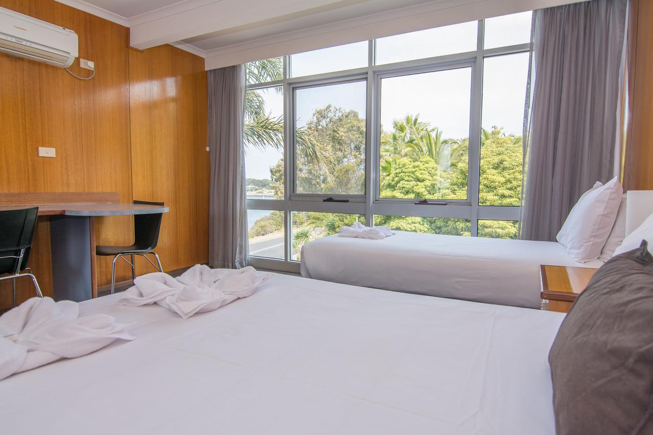 Merimbula Lakeview Hotel Esterno foto